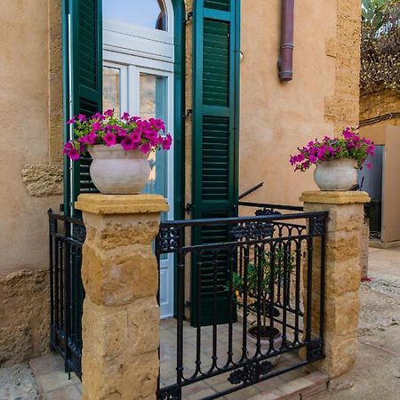 A Casa Di Mammi Nella Valle Dei Templi Agrigento Exterior foto